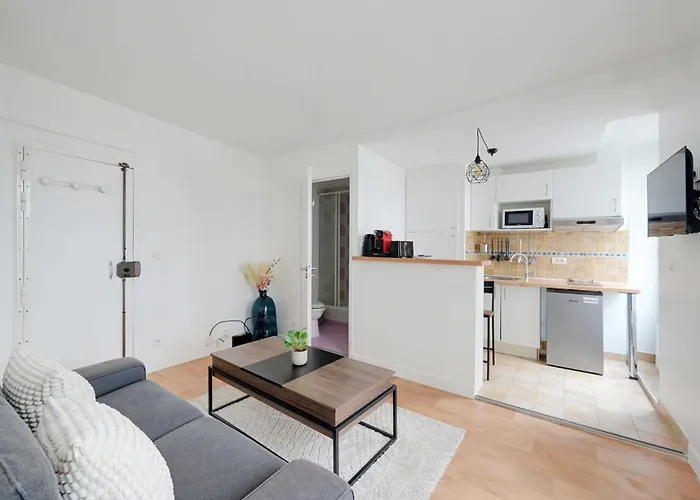 Comfortable 1br 2p - 10th